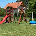 Konrad * Balatonmáriafürdő