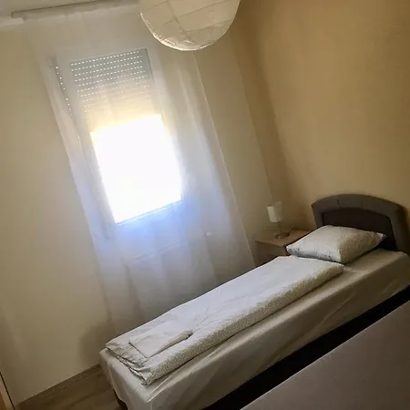 Konrad Apartman *