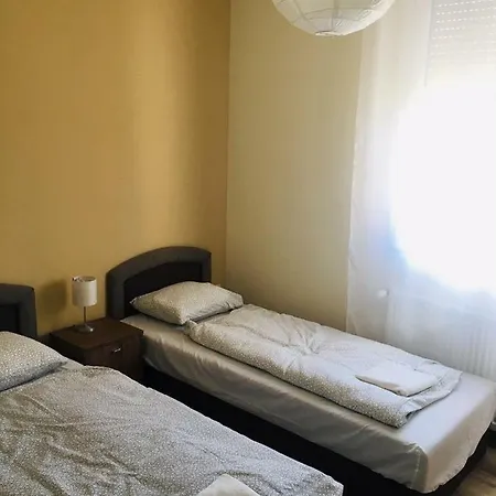 Konrad Apartman Holiday home Balatonmariafurdo